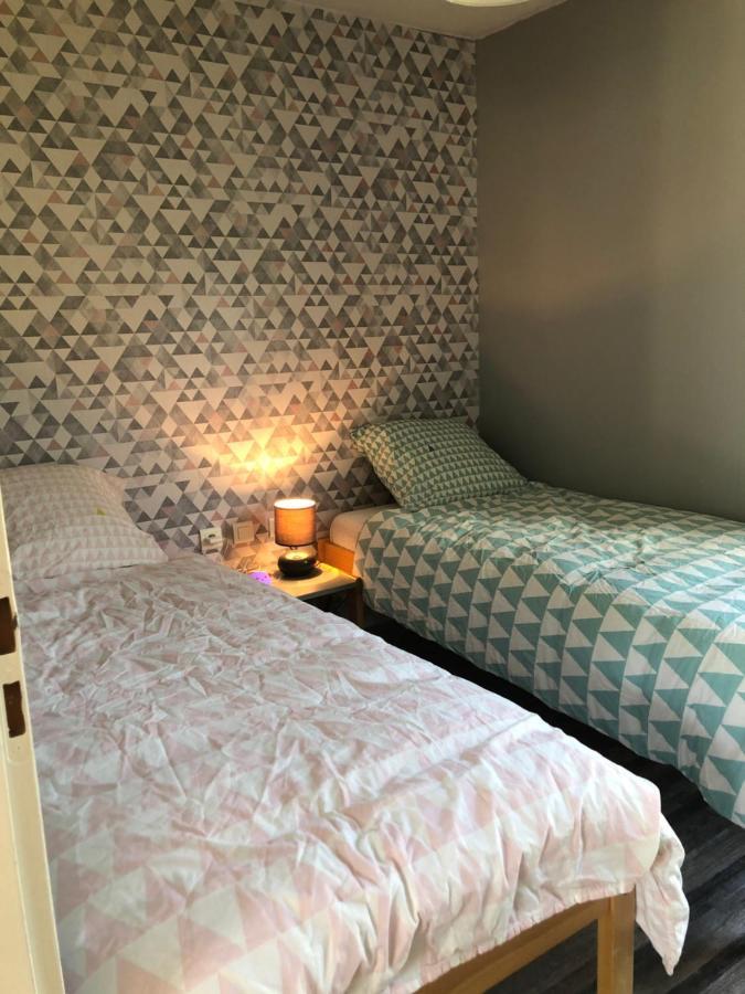 Cottage Chaleureux Dans Domaine Prive Signy-le-Petit 외부 사진