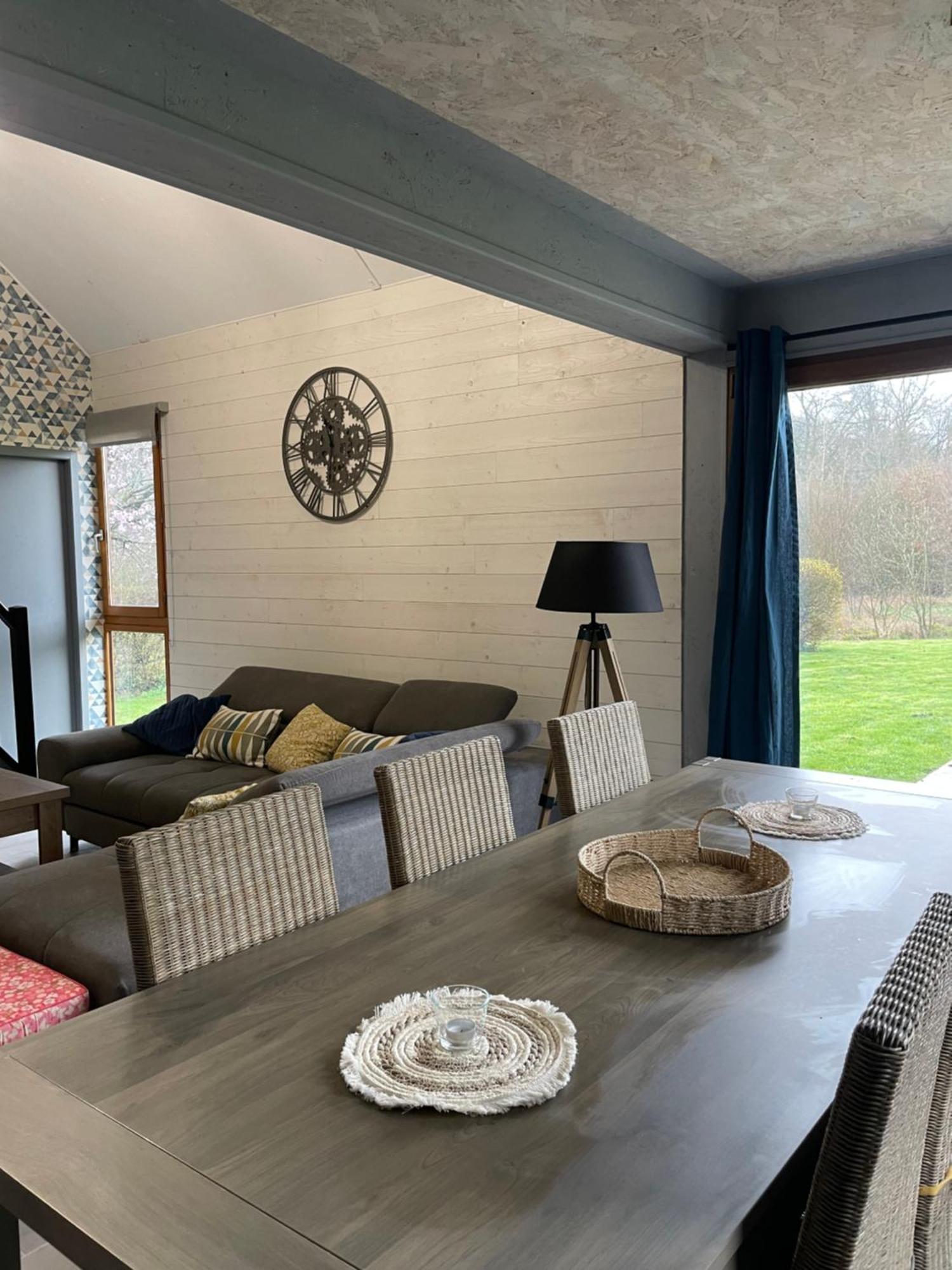Cottage Chaleureux Dans Domaine Prive Signy-le-Petit 외부 사진